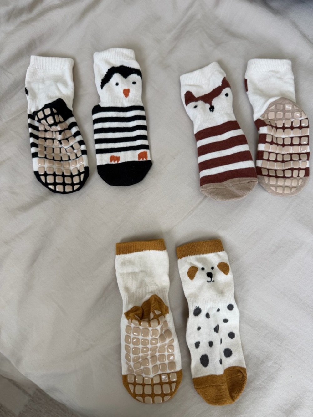 Toddler grip socks 3-5T